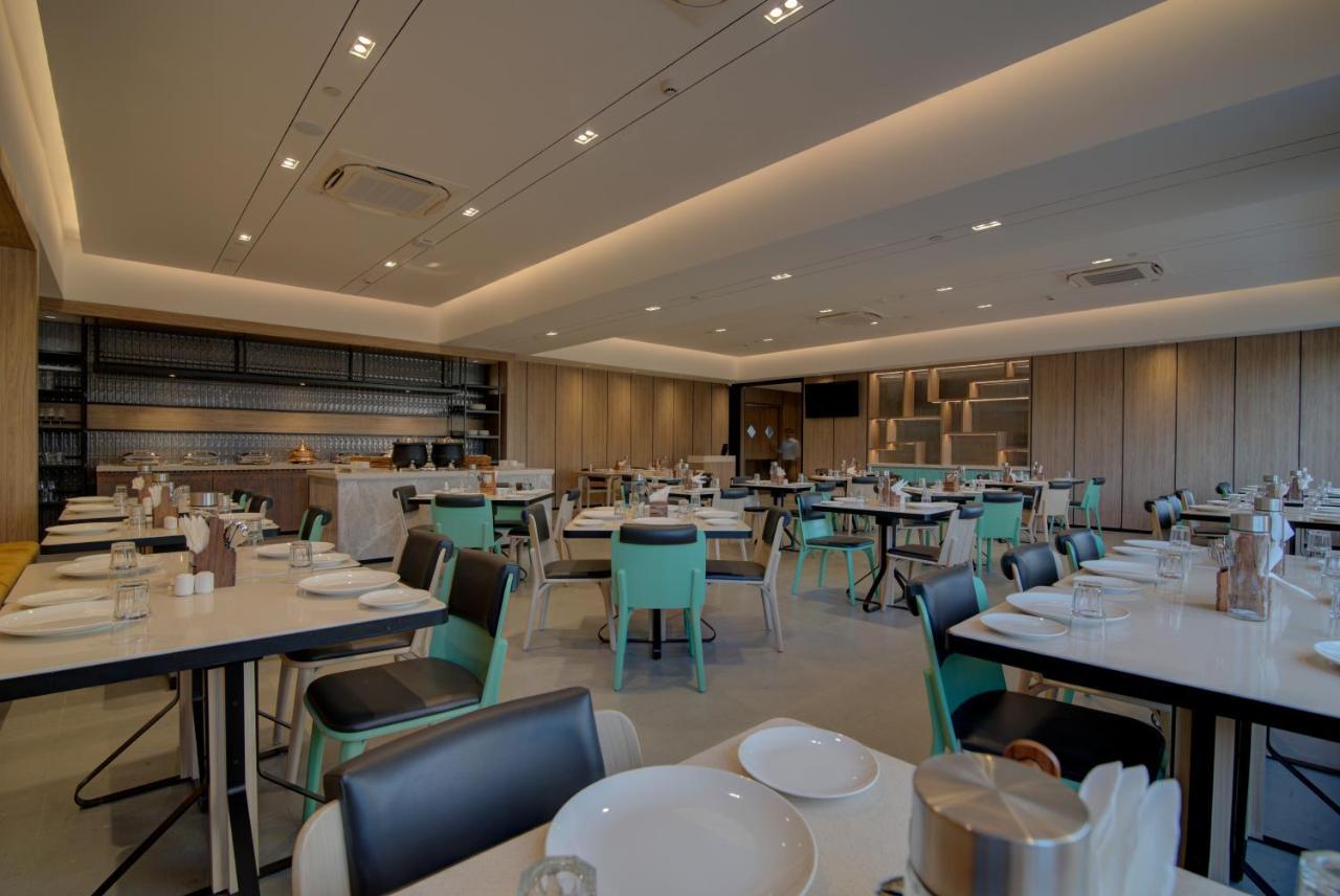 7 Apple Hotel Pratap Nagar, Jaipur Luaran gambar